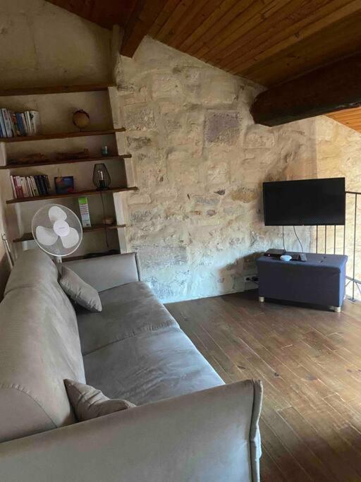 Maison De Charme Dans Le Centre Historique , Wifi Clim 6 Pers Calme Et Confort Apartment Arles Exterior photo